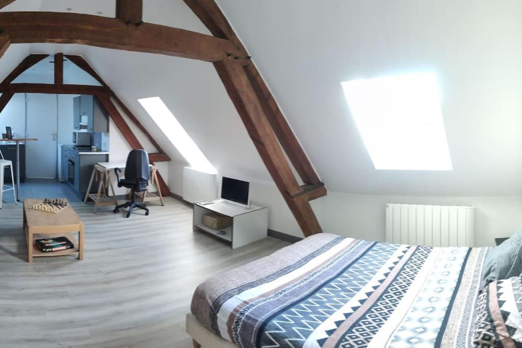 Appartement De Charme La Croix-Saint-Ouen Exteriér fotografie