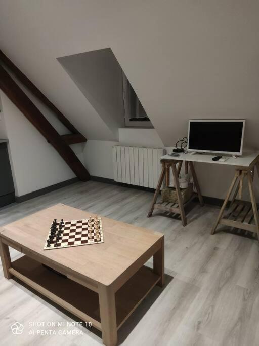 Appartement De Charme La Croix-Saint-Ouen Exteriér fotografie
