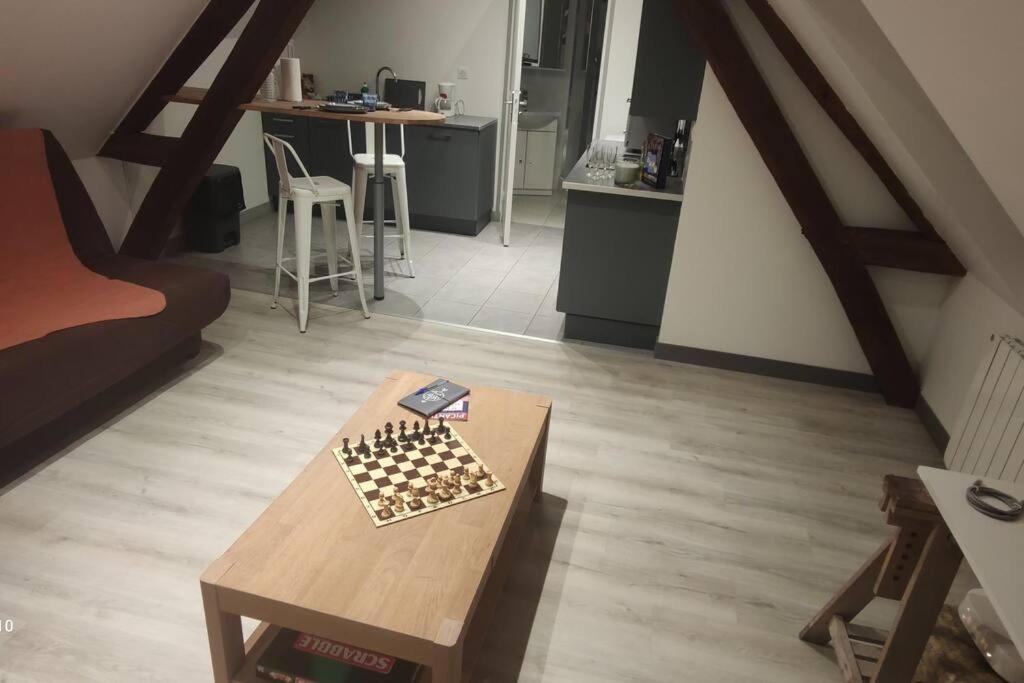 Appartement De Charme La Croix-Saint-Ouen Exteriér fotografie